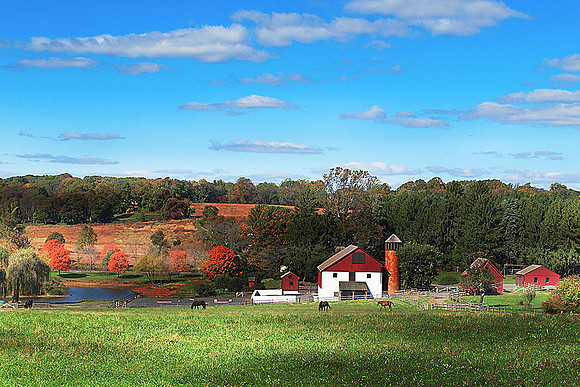 Ratharn Barn in Early Autumn